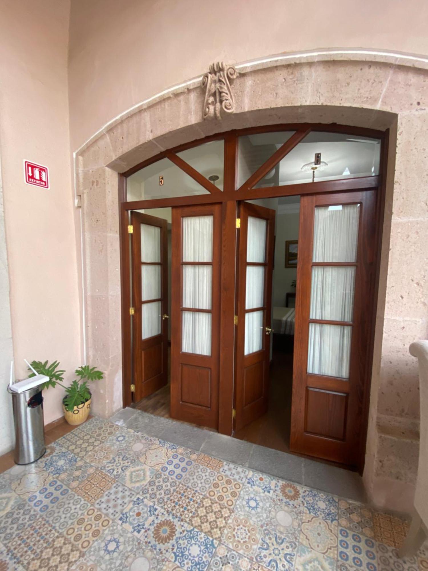 Hotel Cantera Real, Morelia Bagian luar foto