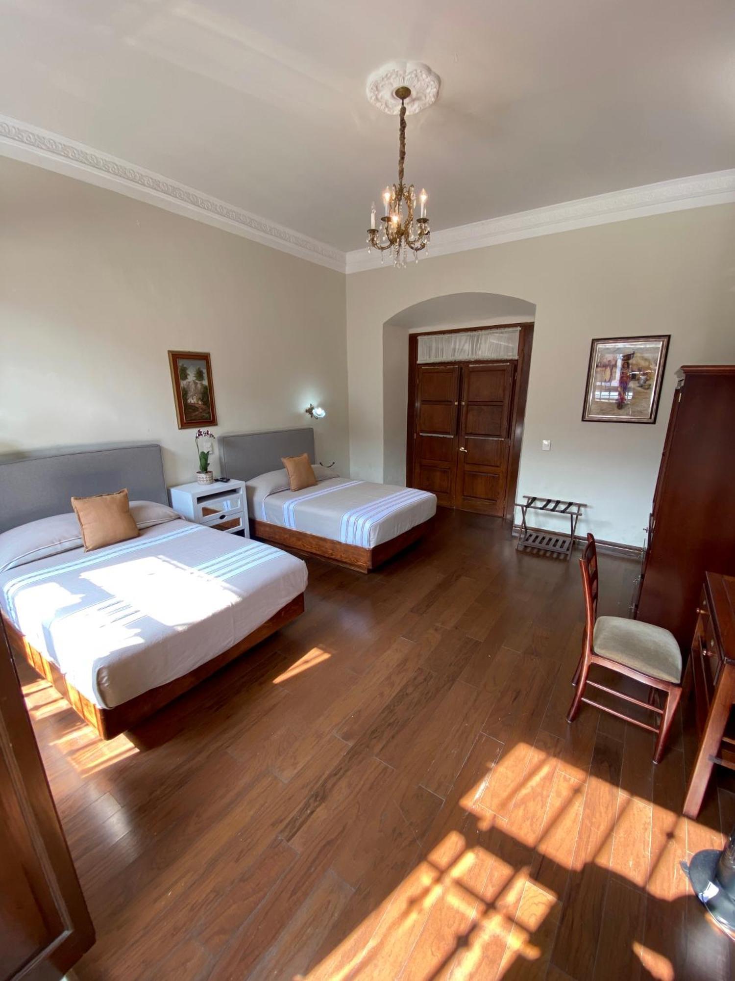 Hotel Cantera Real, Morelia Bagian luar foto