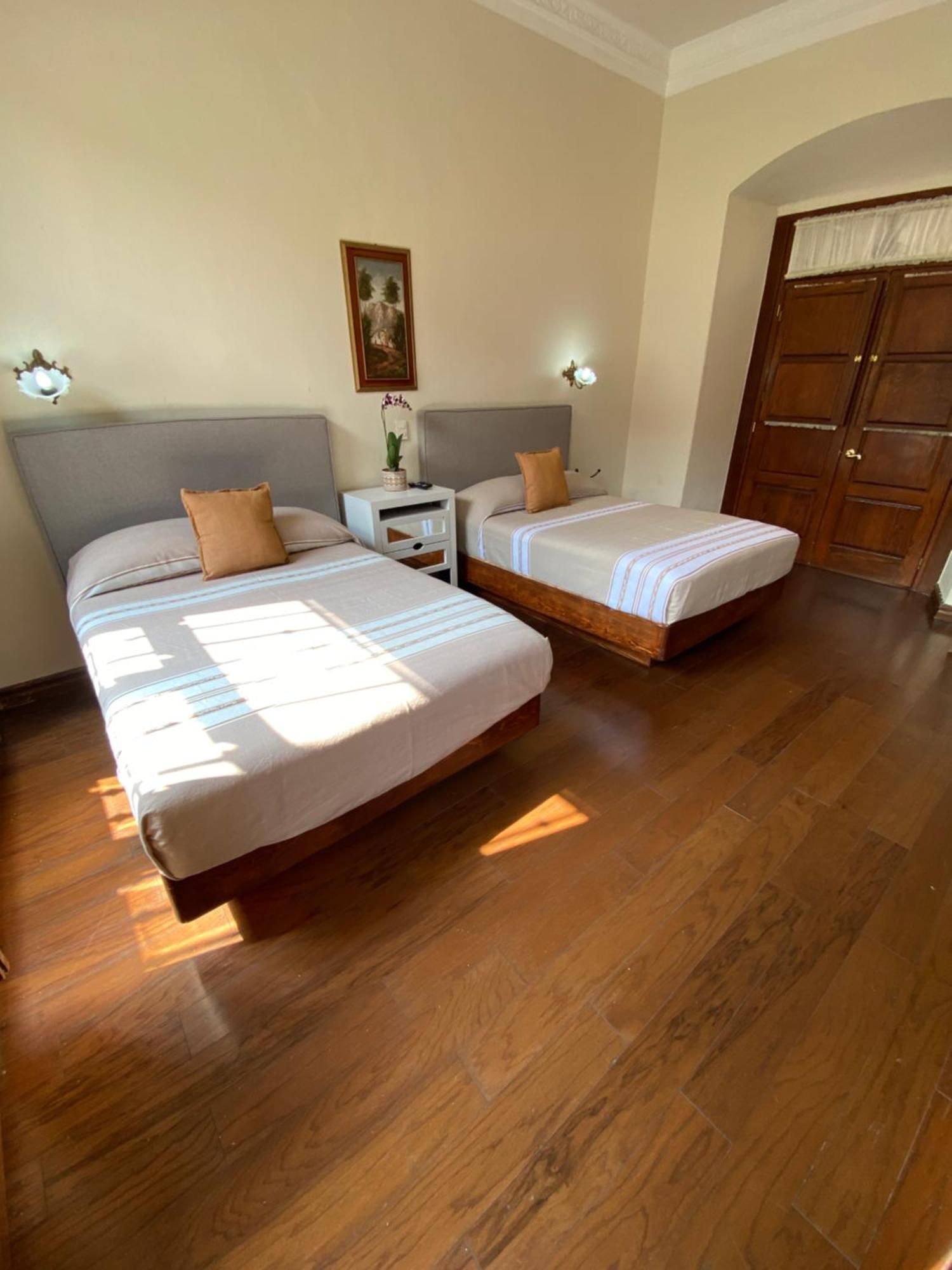 Hotel Cantera Real, Morelia Bagian luar foto